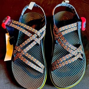 Chaco ZX/1 Ecotread Strappy Sandal, Kids’ Size 2, Crest Citrus for hiking/water